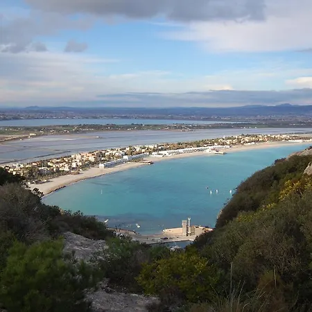 Car'loft Beachside Apartment